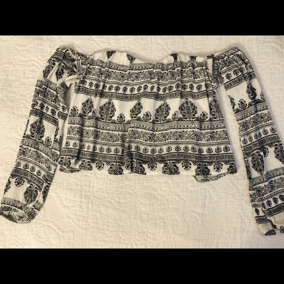 Pacsun - off the shoulder top - Picture 1 of 1